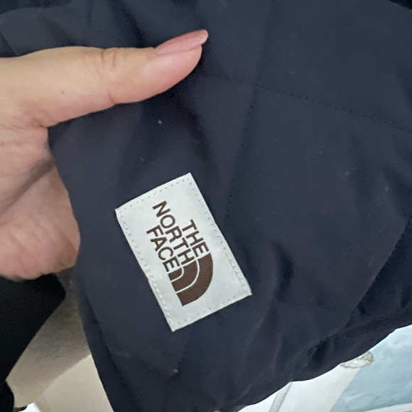 TNF jackets - Picture 3 of 8